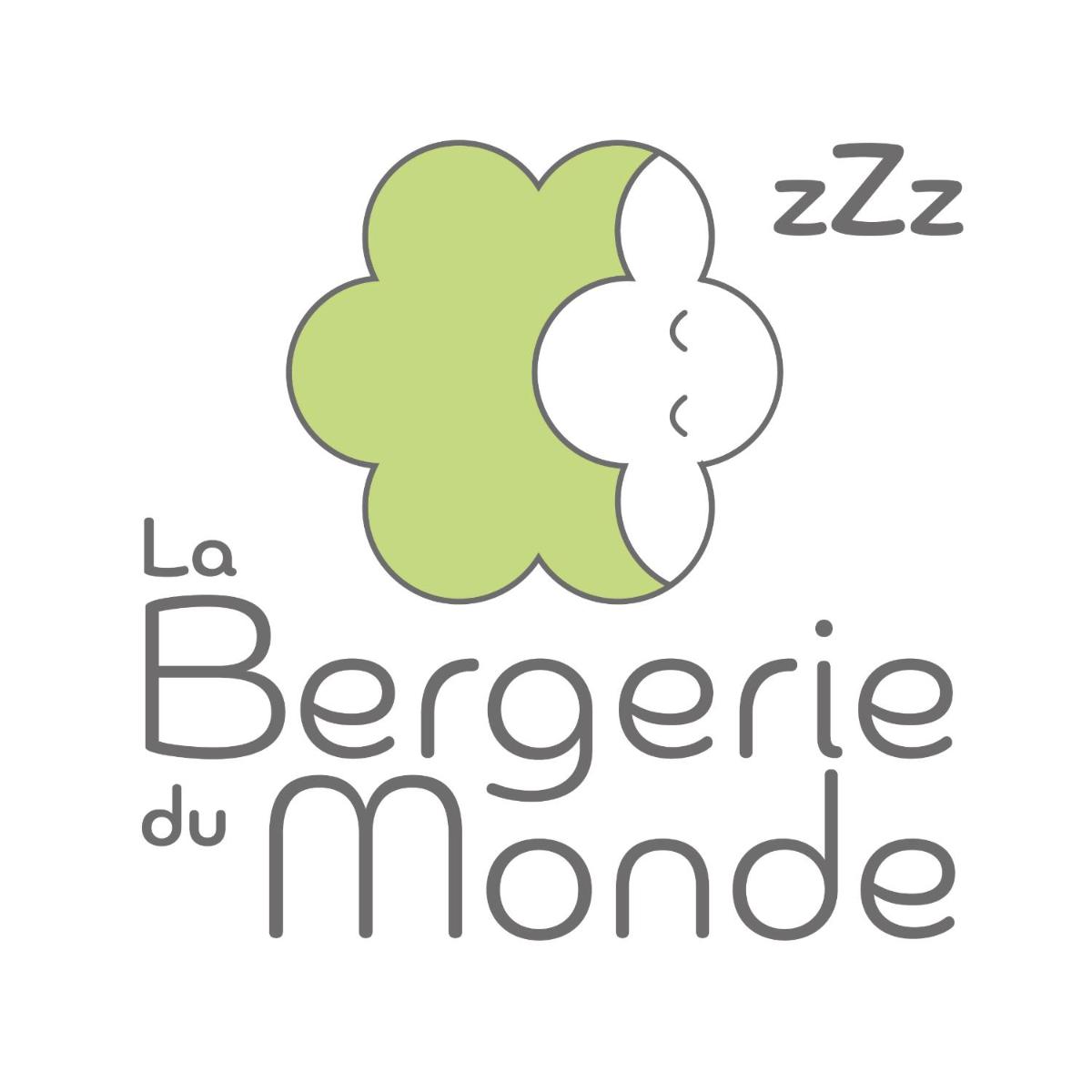 Chambre d'hôtes dans une ancienne bergerie - La Bergerie du Monde - Housity