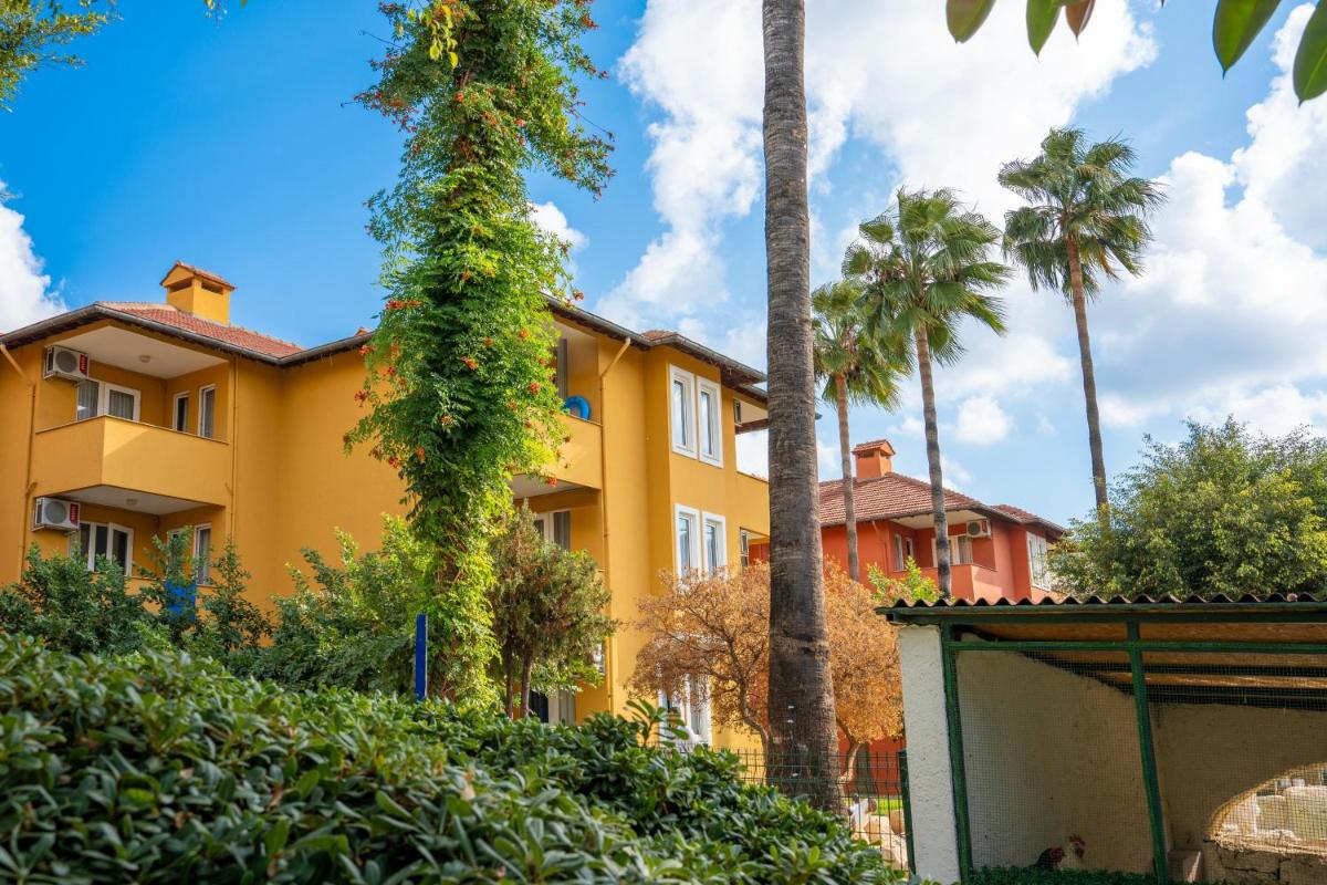 Armas Green Fugla Beach - Housity