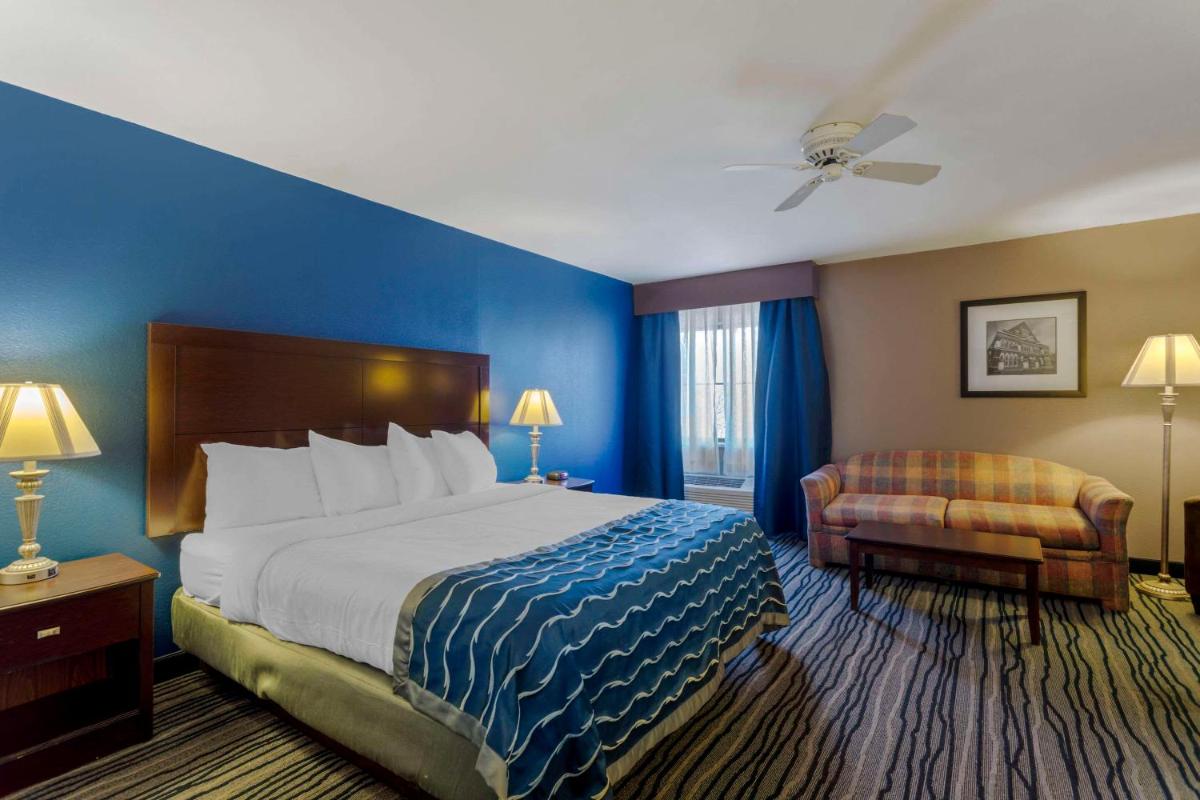 Comfort Inn & Suites Brentwood - Nashville - Housity