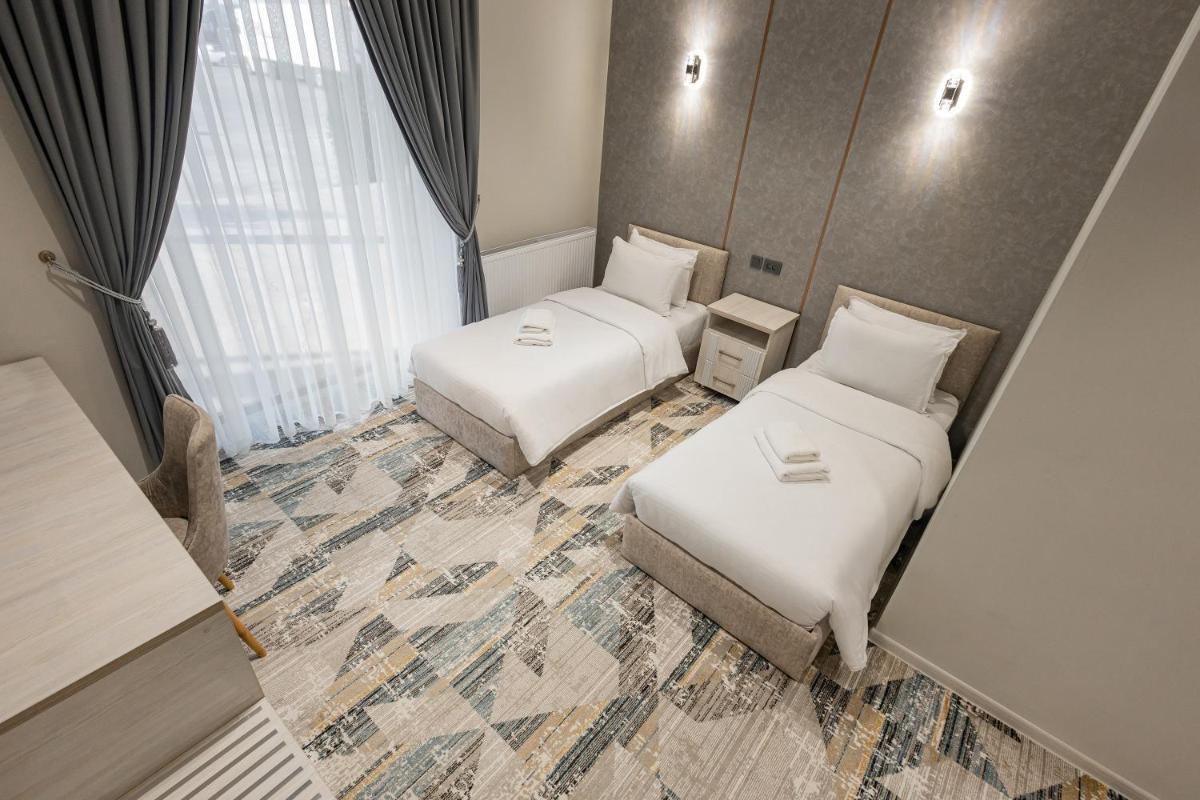 Hotel Shodlik - Housity