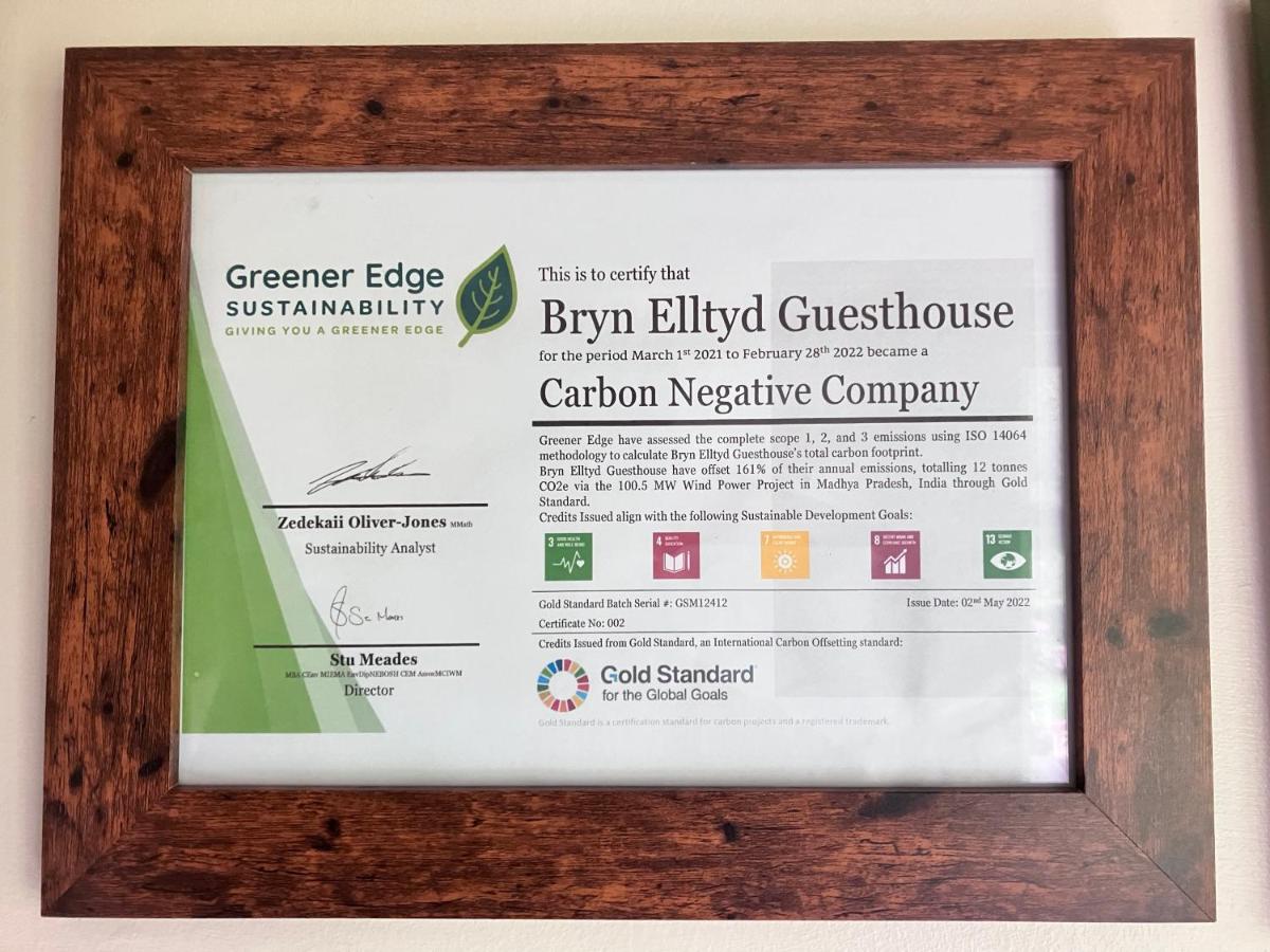 Bryn Elltyd Eco House - Housity