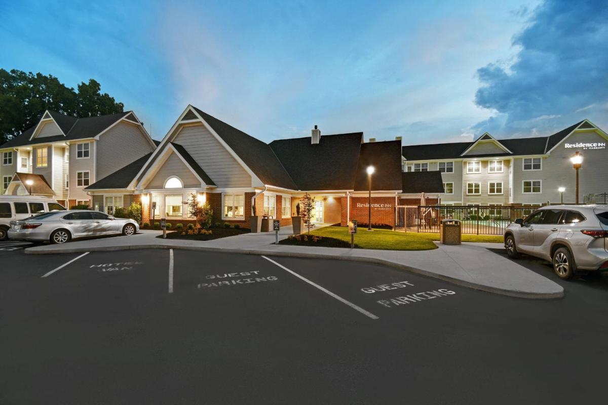 Residence Inn Louisville Airport - Housity