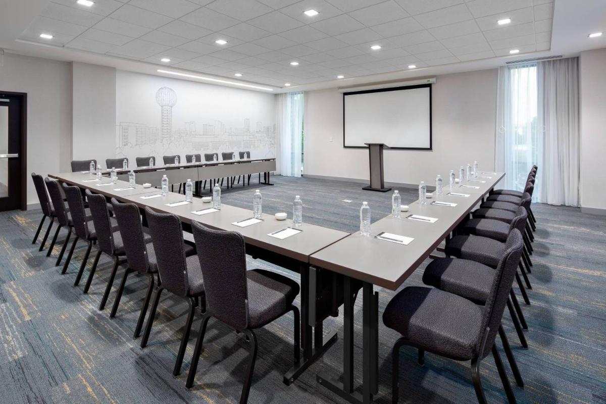 Residence Inn by Marriott Knoxville Downtown - Housity