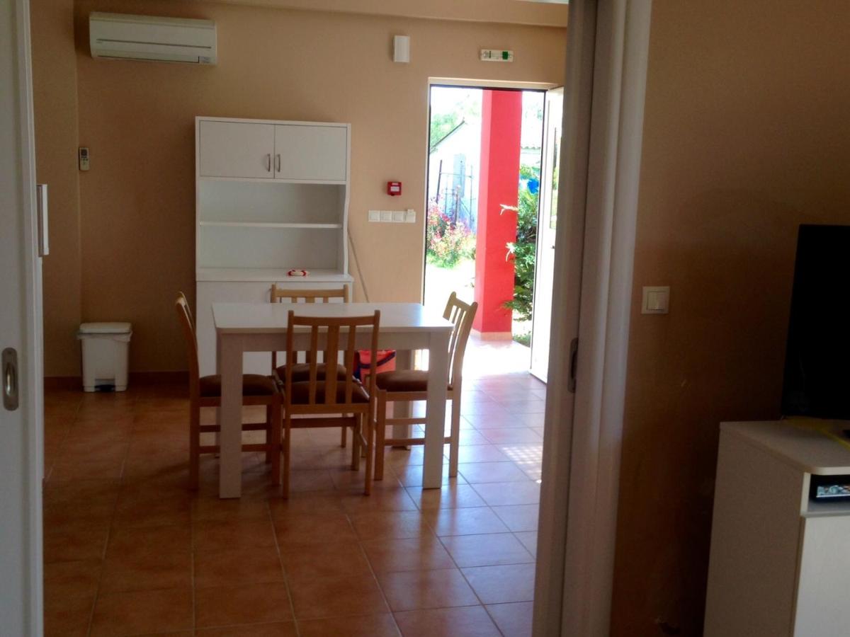 Boutique Hotel Ileas Village - Housity