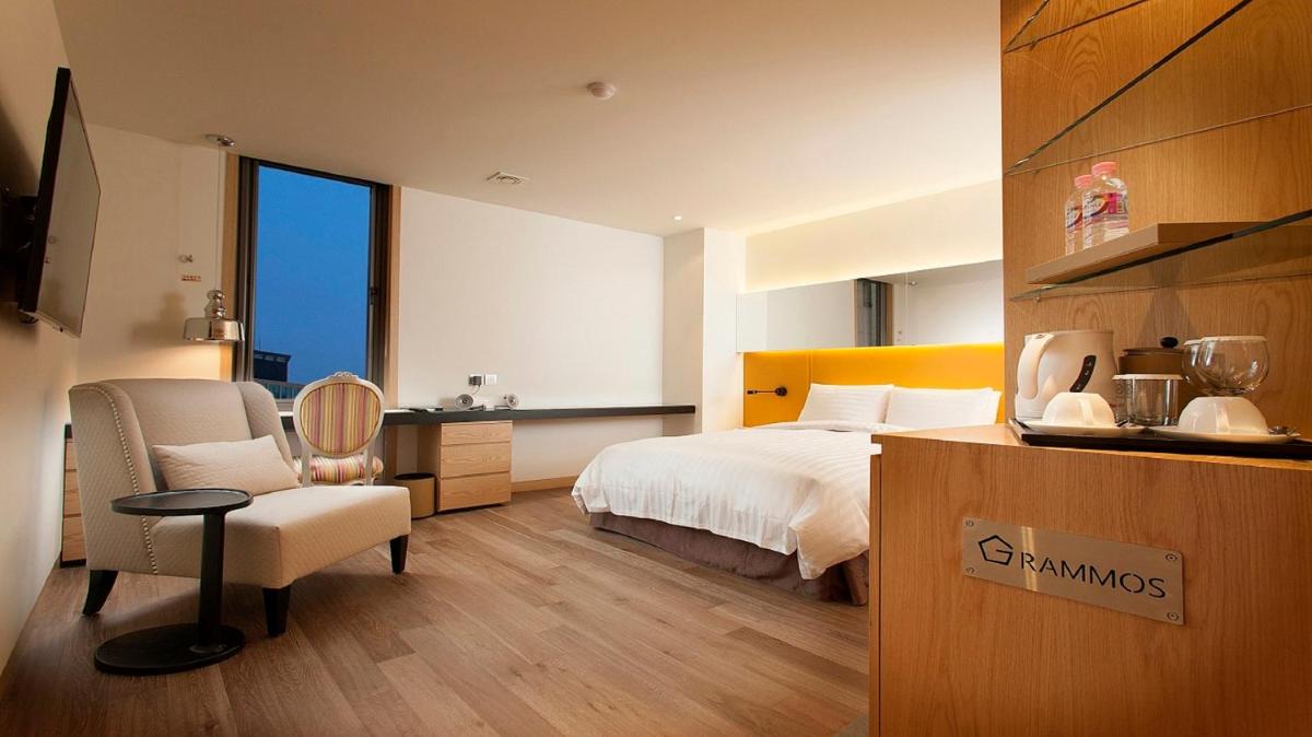 Suitetrails - Grammos Hotel