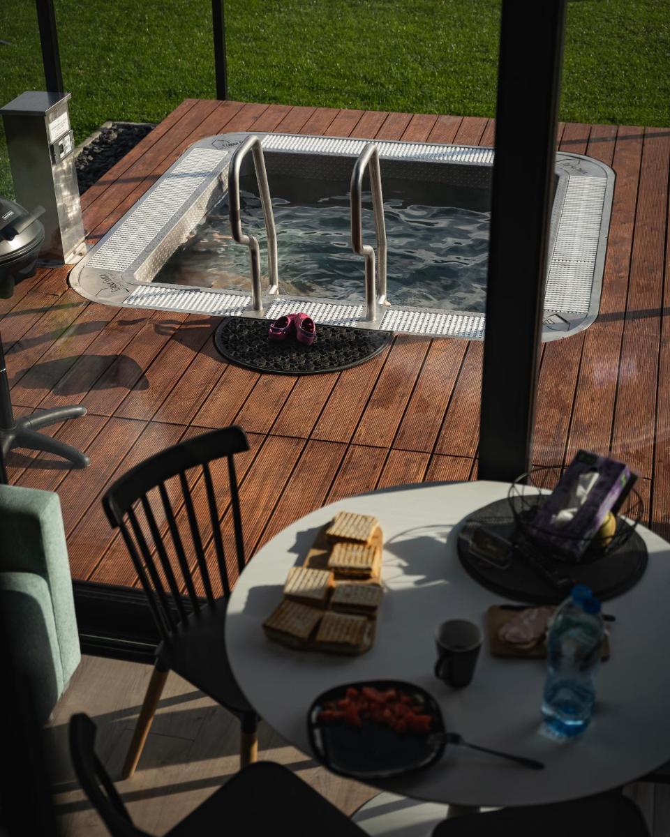 Czarna Chata Luxury Resort - Housity