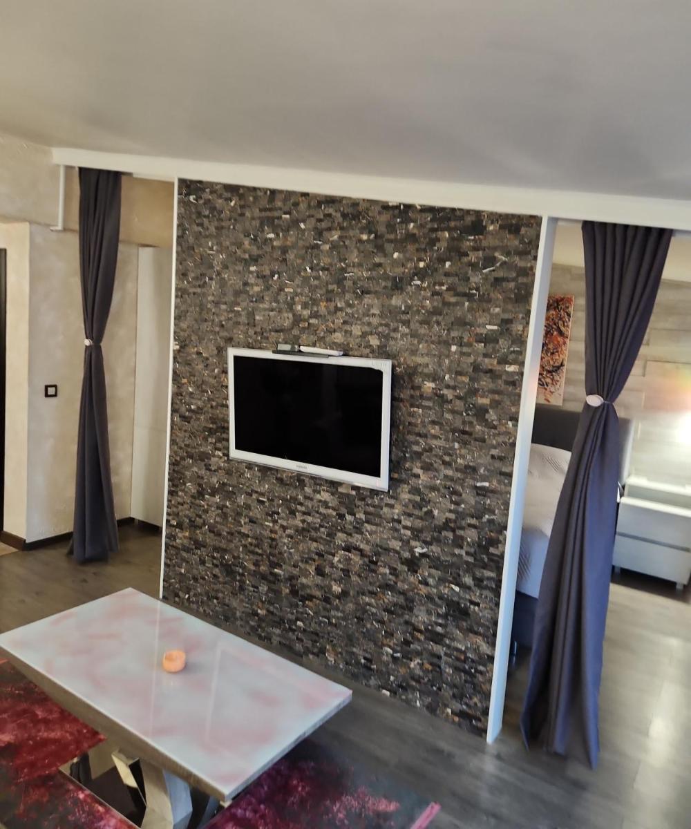 GRANDE SPA DELUXe STUDIOS - Housity