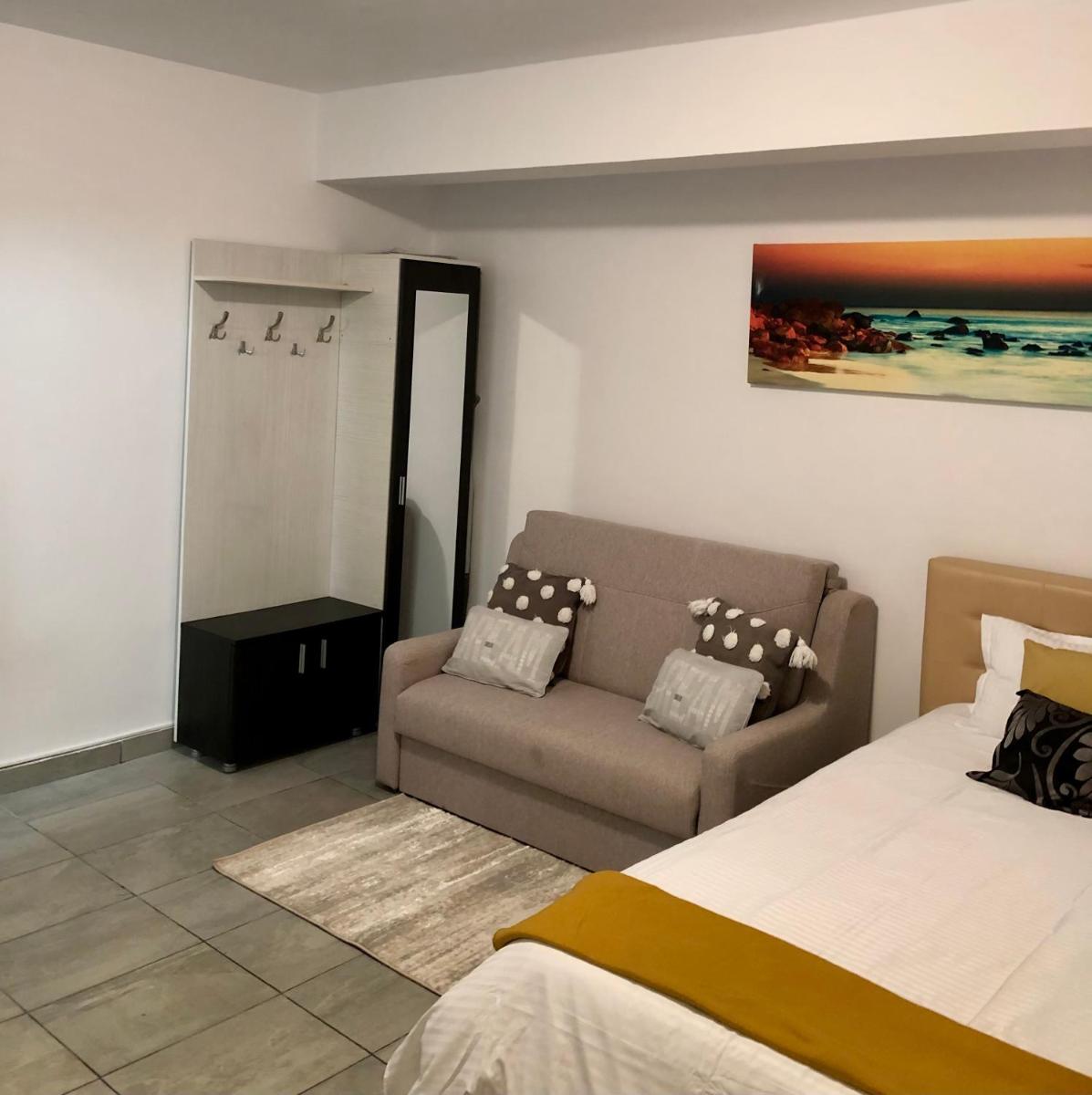 Studio Ines - Housity