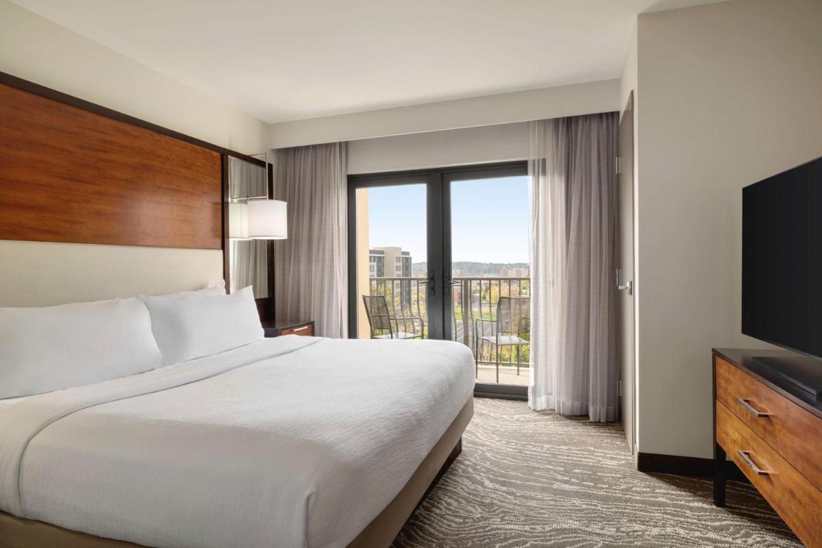 Embassy Suites Chattanooga Hamilton Place - Housity