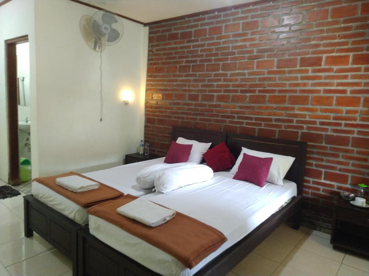 Penginapan Homestay Mudiyono Syari'ah - Hizvo