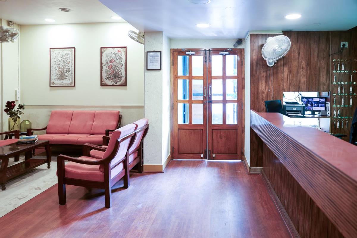 Hotel Vellara - Housity