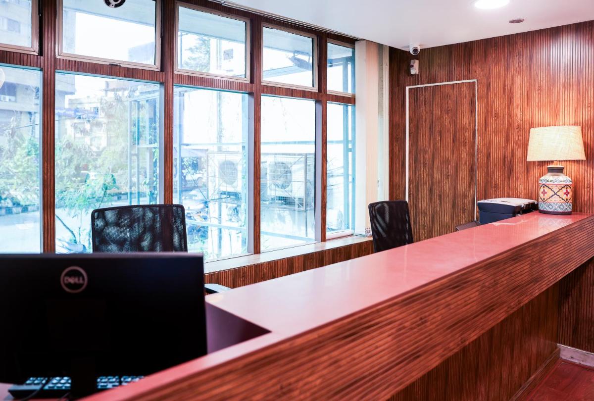 Hotel Vellara - Housity