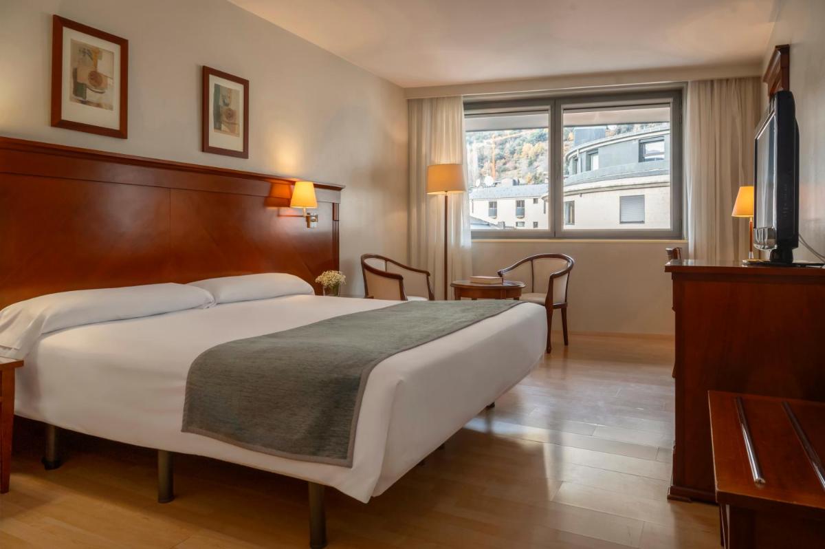 Hesperia Andorra - Housity