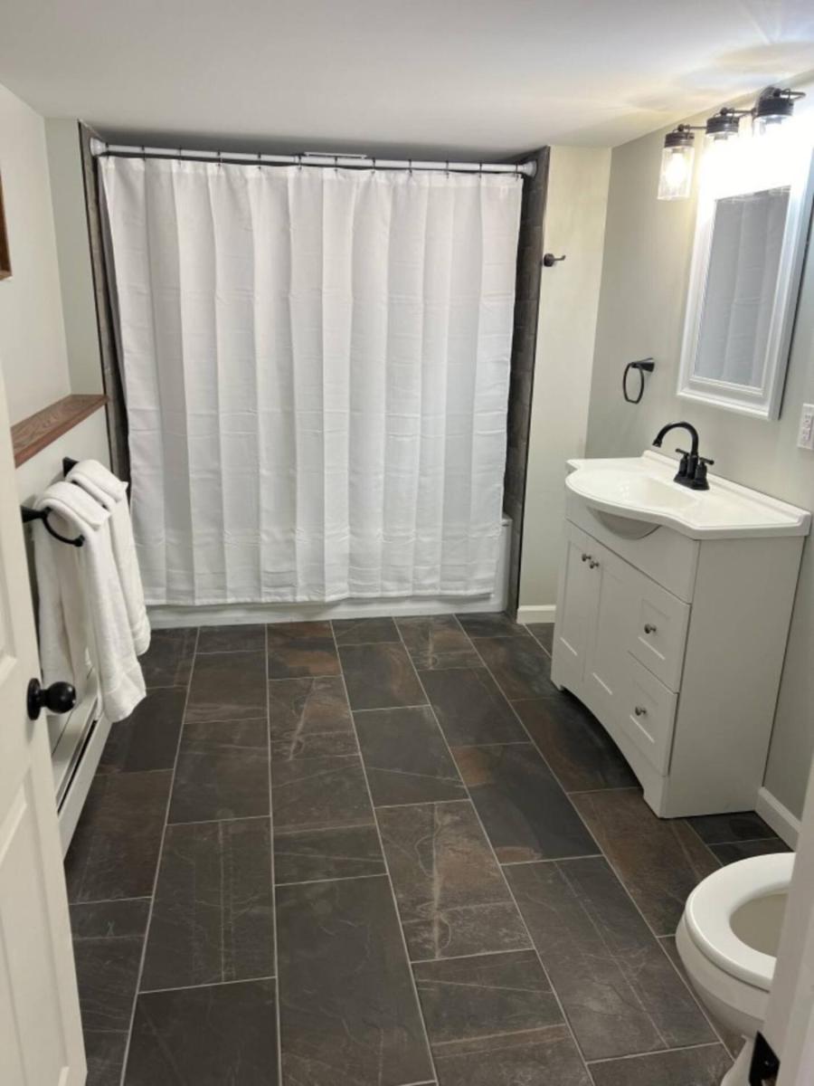 Stony Fork Inn - Housity