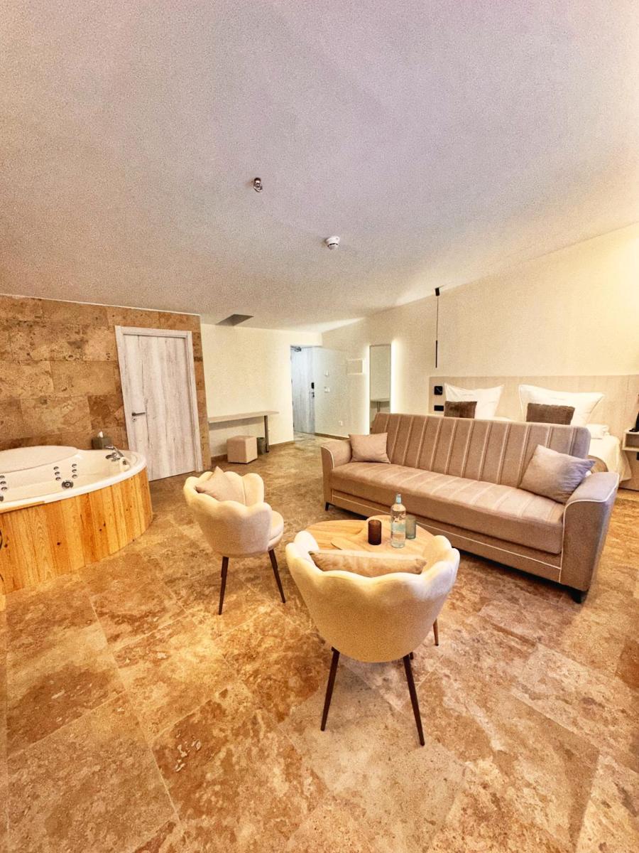 Zona de estar de Boutique Hotel Comtal Empuries