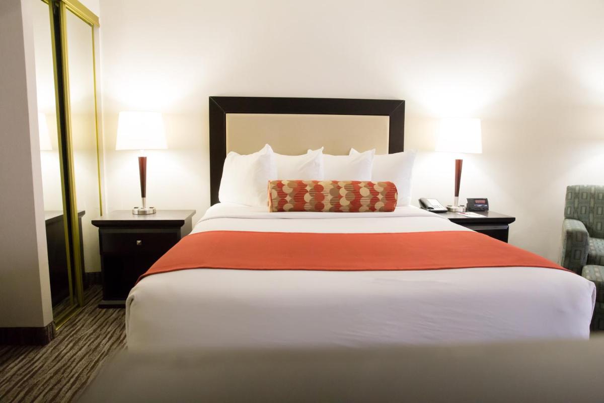 Admiral Inn Hamilton - Housity