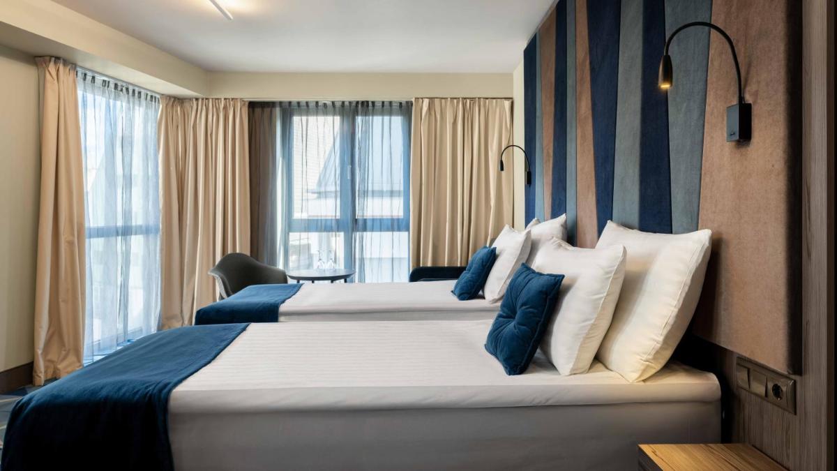 Wellton Riverside SPA Hotel - Housity