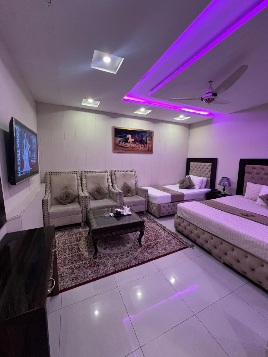 Park View Hotel Gulberg - Housity