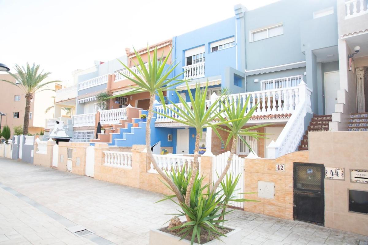 Summer Beach House - Housity