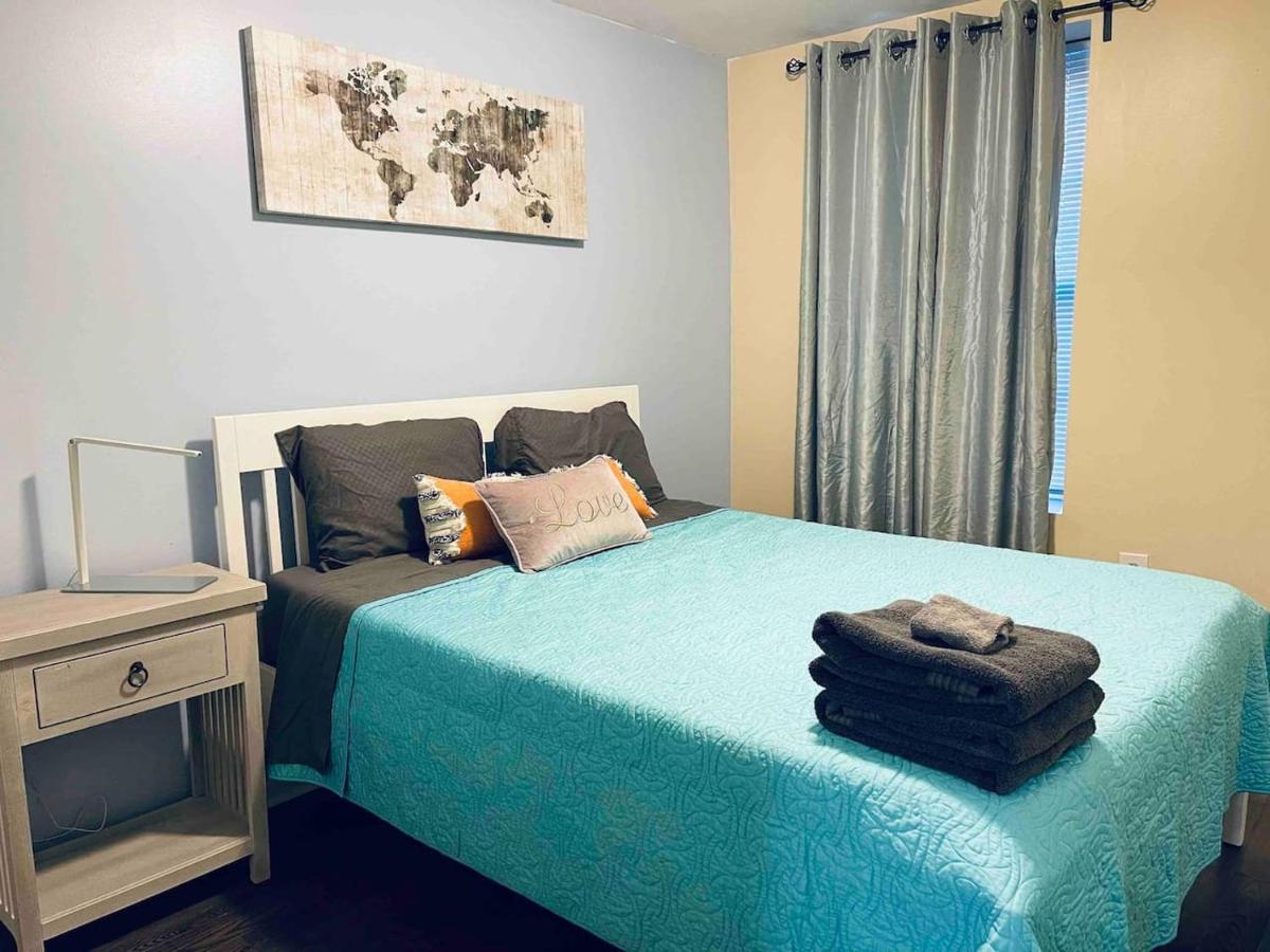 Lovely 1BD Apt Near Magic Garden in Center City - Housity
