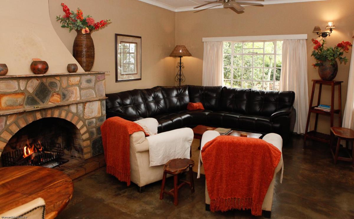 Down Gran's Self-Catering Cottage - Housity