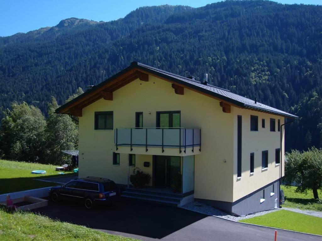 Biermeier Birgit - Housity