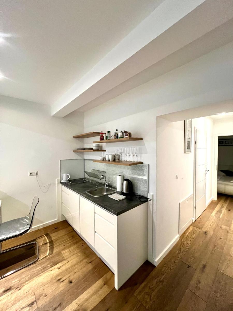 REMA Apartments 1070 - Housity