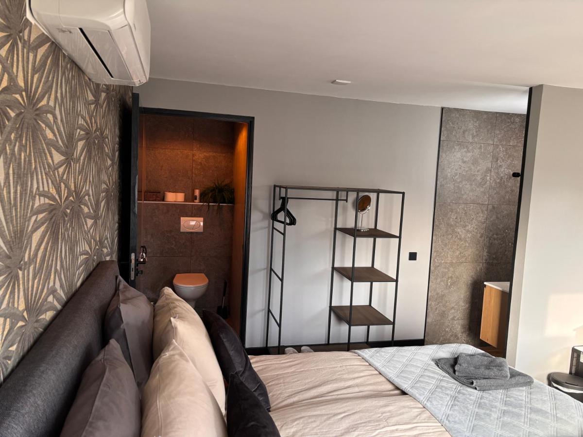 Bed and Breakfast De Beekhoek - Housity