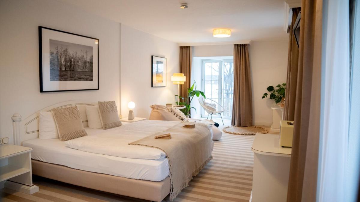 nook Lakehouse - Housity