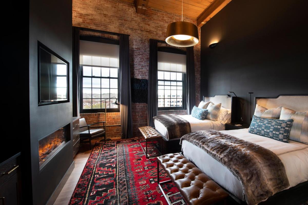 The Lincoln Hotel - Housity