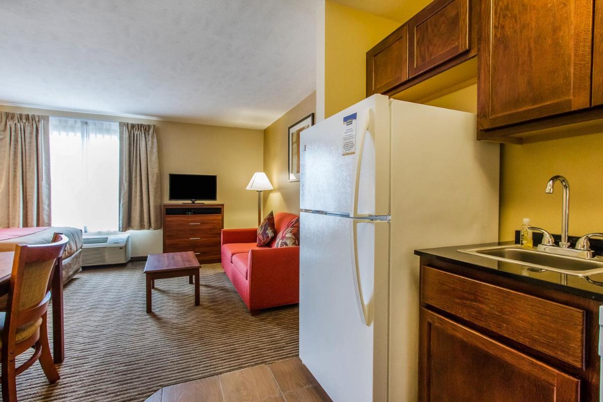 MainStay Suites Grand Island - Housity