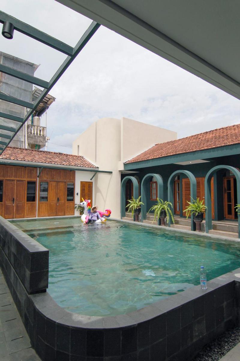 Agung Guest House by RF - Housity
