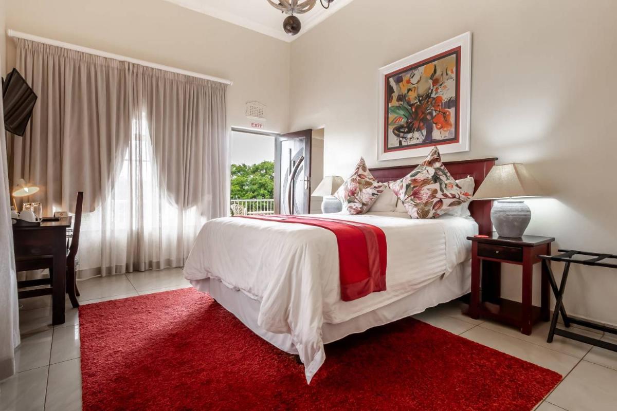 Oliver's Bed and Breakfast - Housity