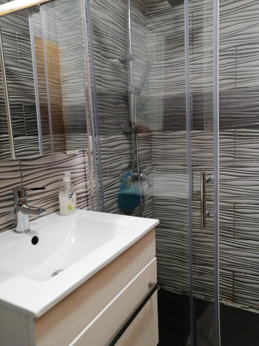 Navy Apartments - Housity