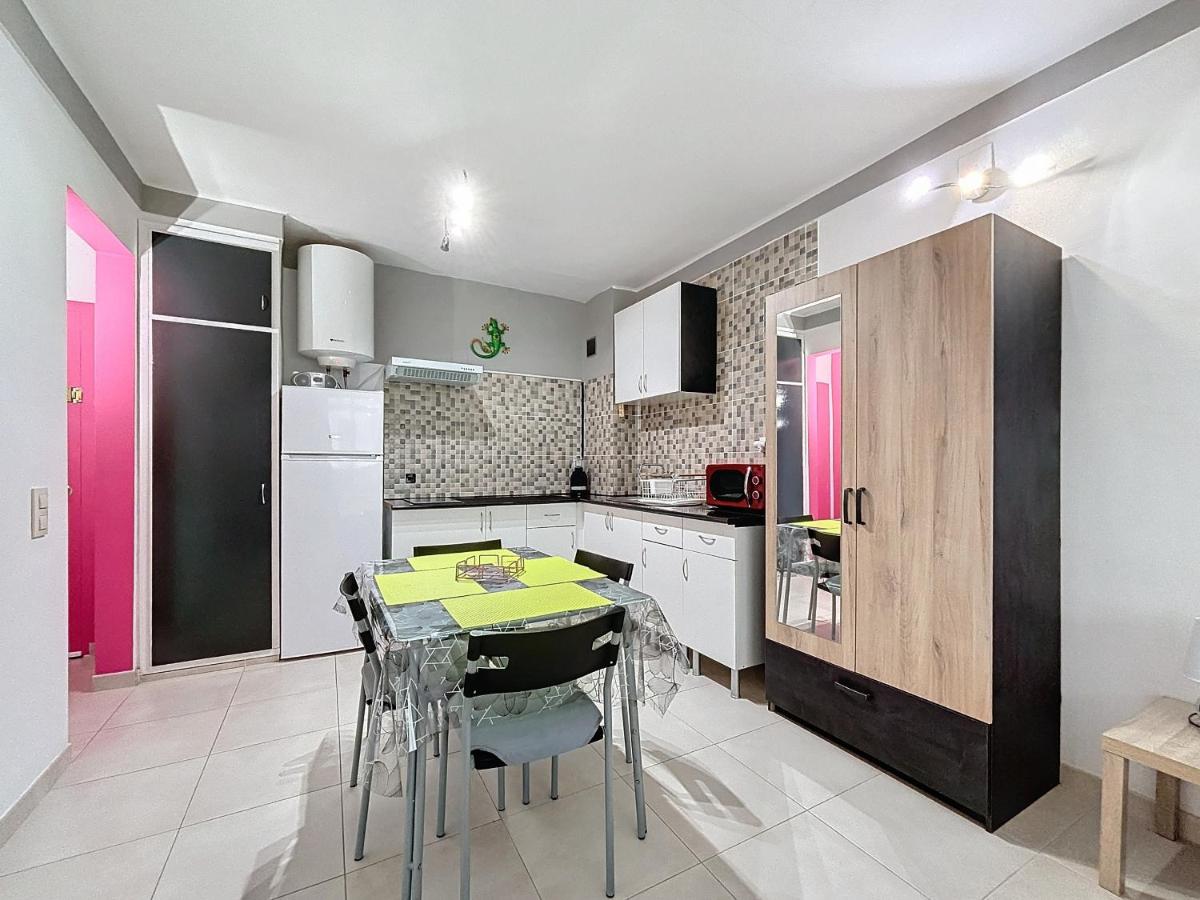 Pi y Sunyer 8 4 - Estudio a 50 m de la playa - Housity