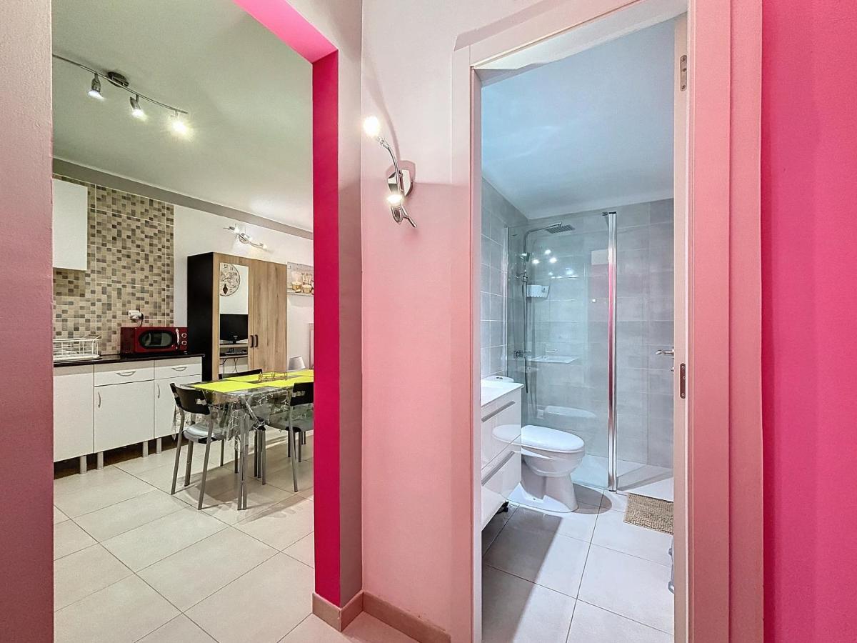 Pi y Sunyer 8 4 - Estudio a 50 m de la playa - Housity