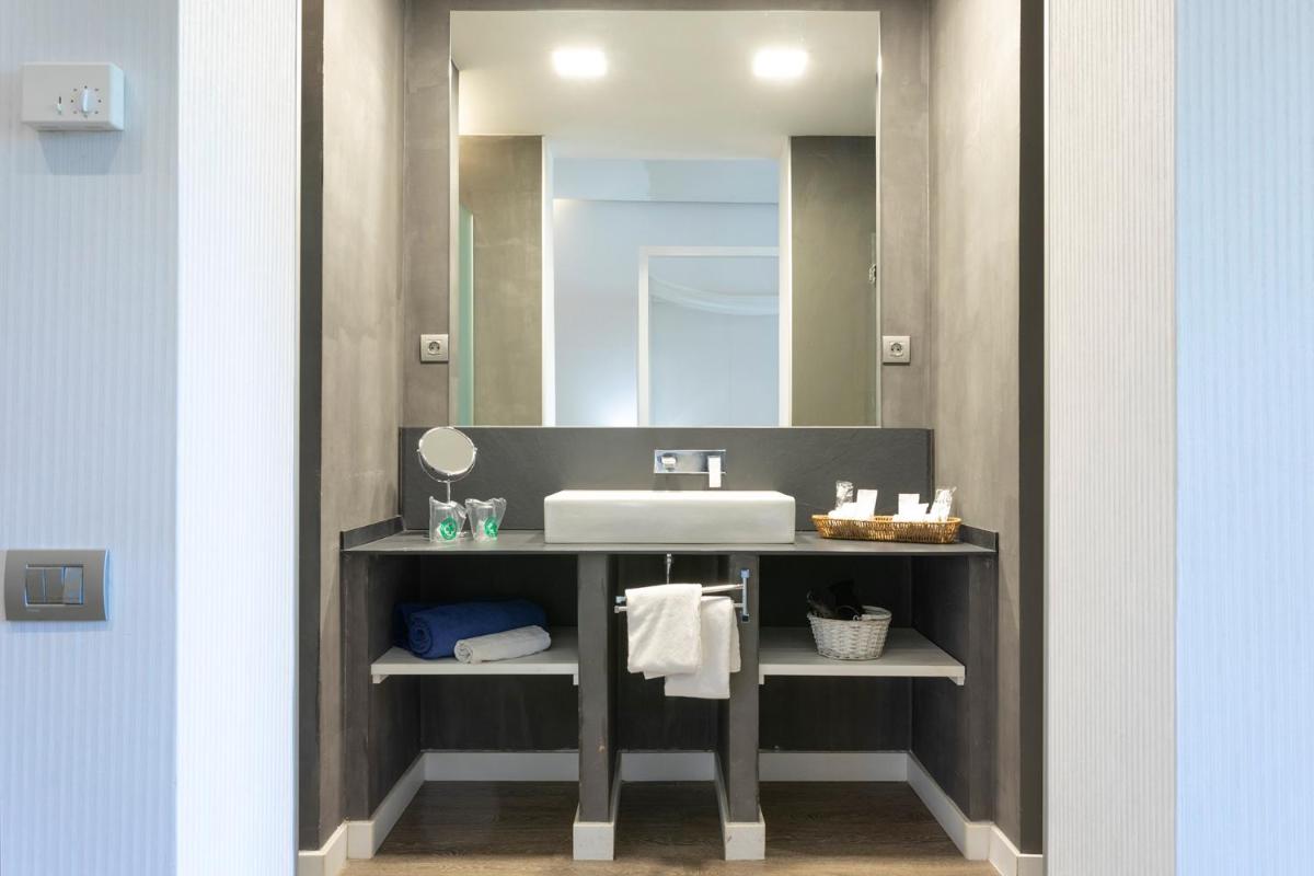 Un baño de 1881 Hotel Balneario Vichy Catalan