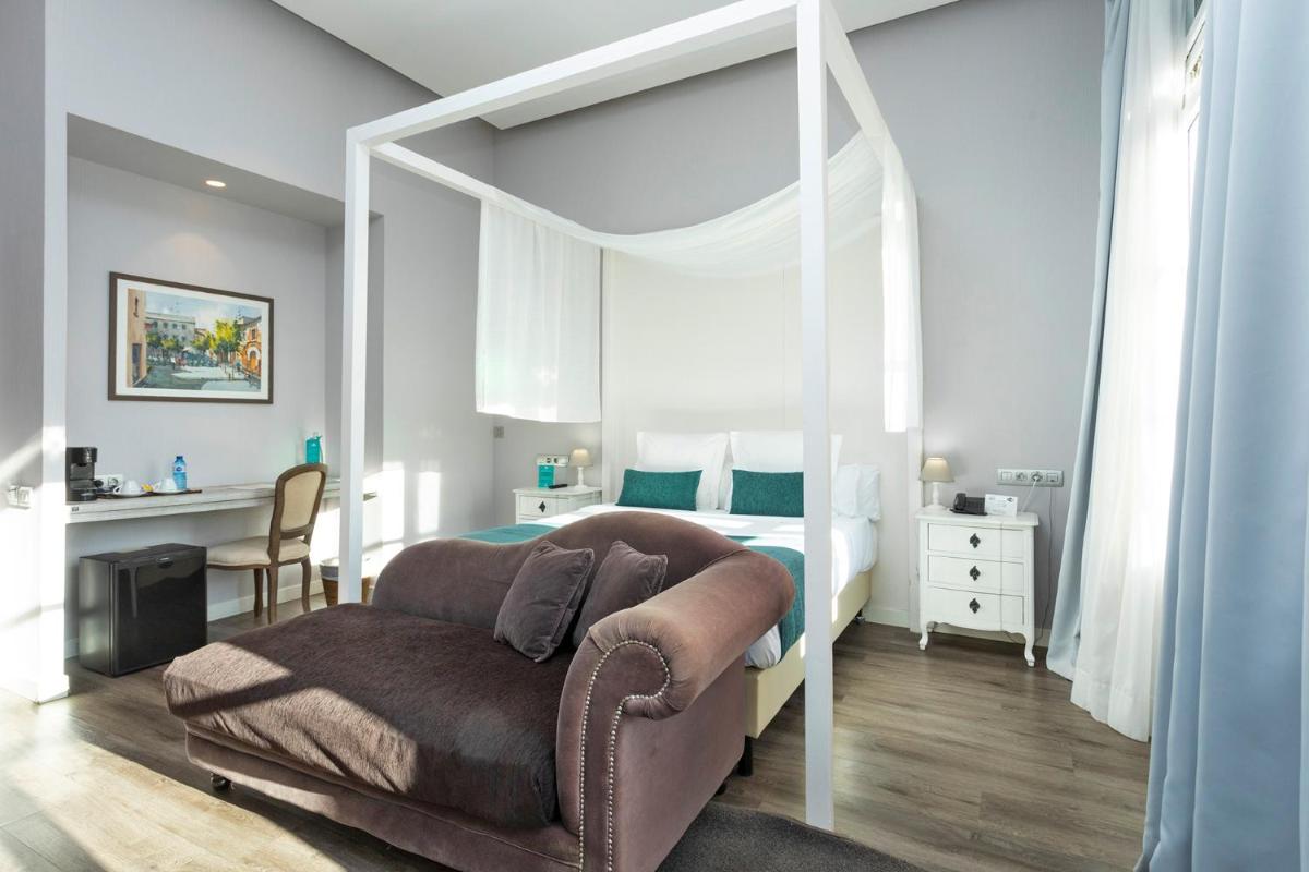 Cama o camas de una habitación en 1881 Hotel Balneario Vichy Catalan