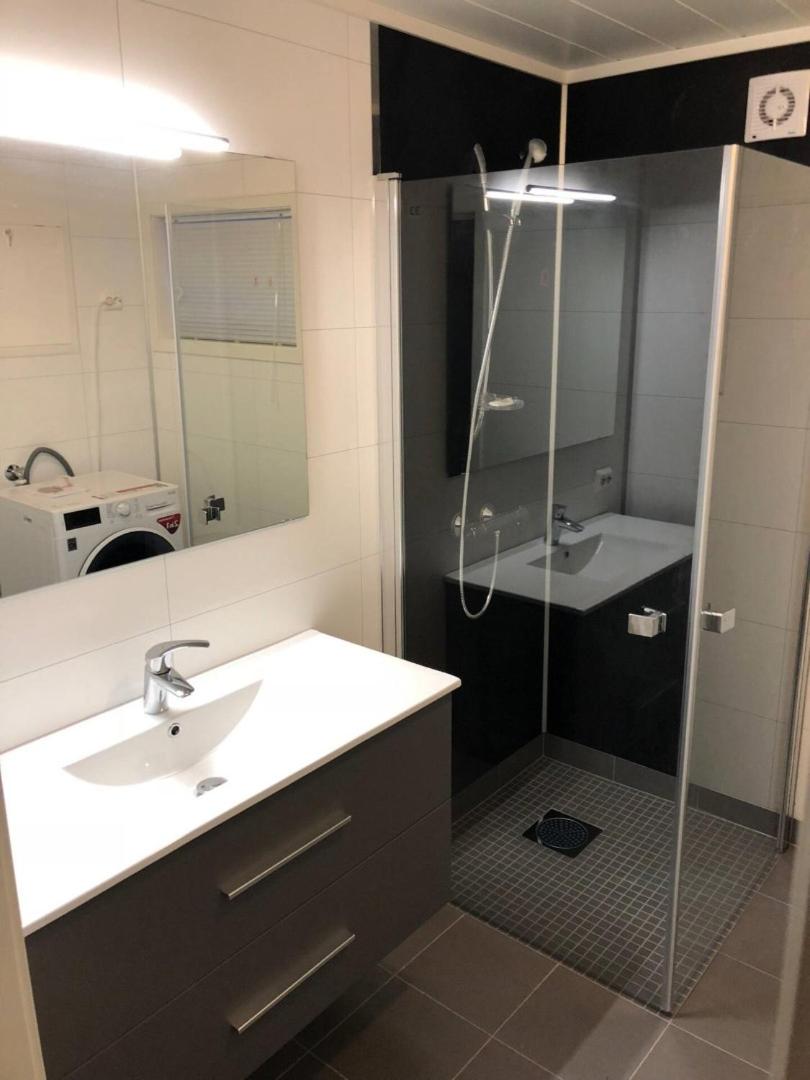 Fisherman`s Cabin Lofoten - Housity