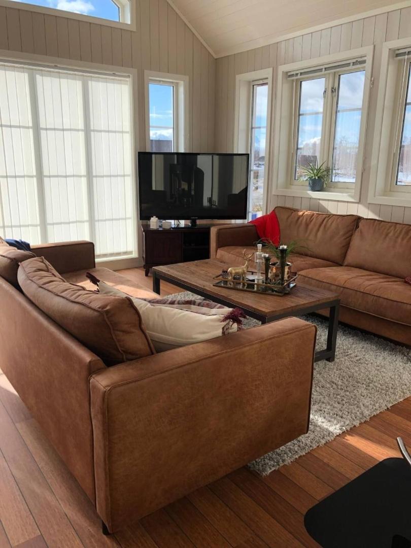 Valberg High Quality Seaview Cabin - Housity