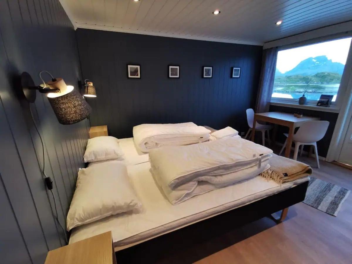 Panoramic seaview cabin for two persons by the sea - Housity