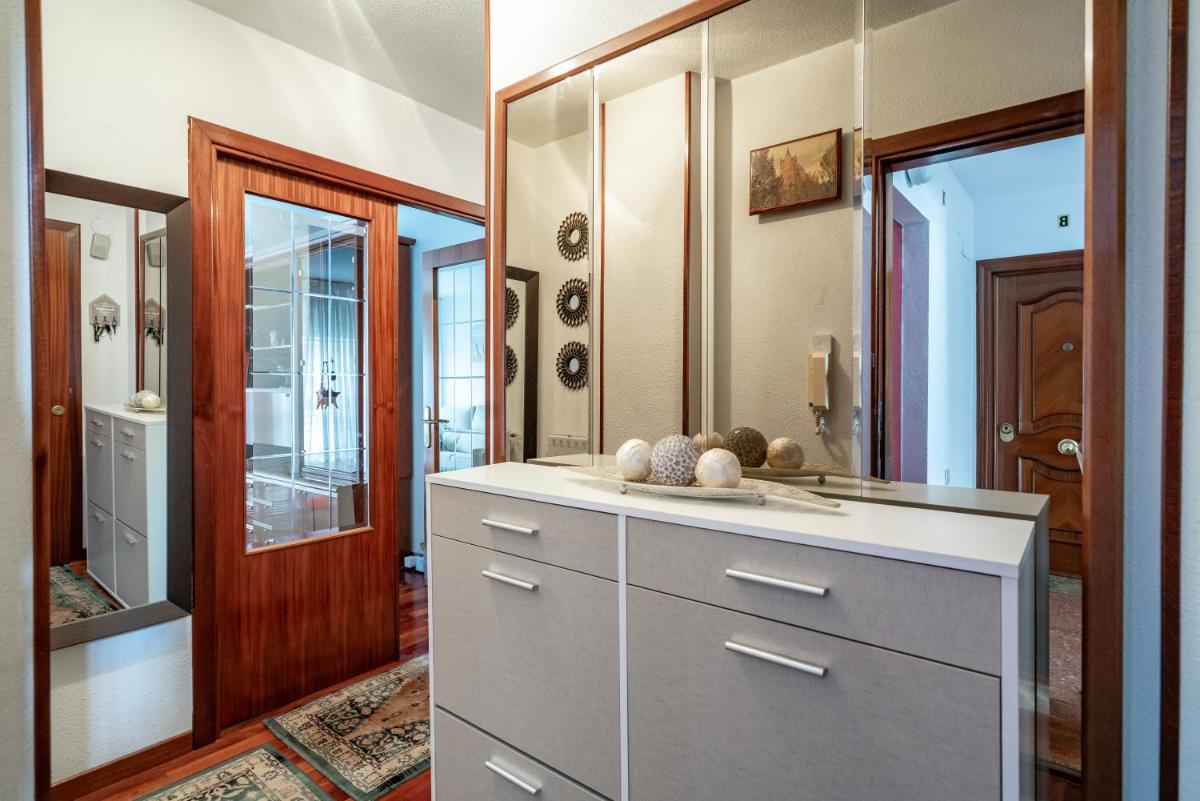 Piso con Piscina - Housity