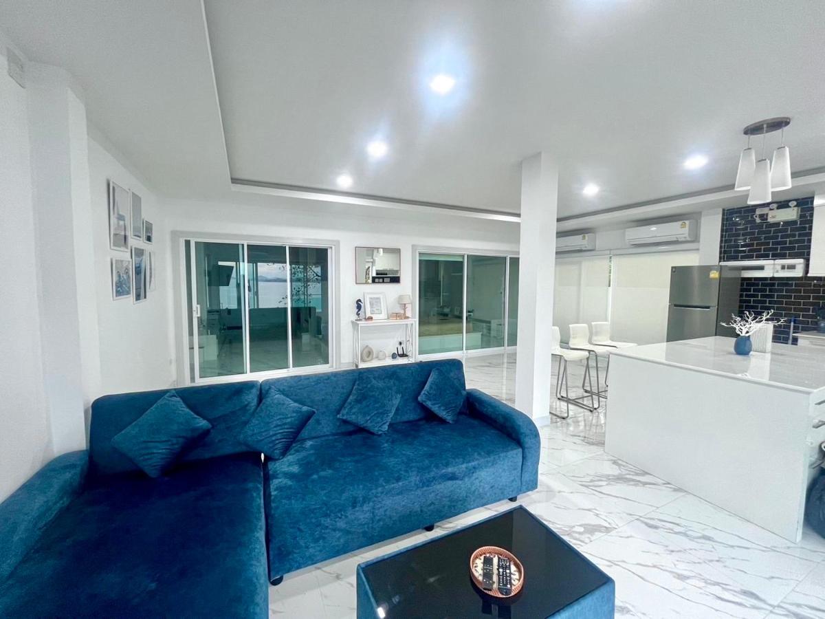 บ้านพักพูลวิลล่า The Munique Cliff House Chumphon - ริมผาพร้อมสระจากุซซี่ - Housity