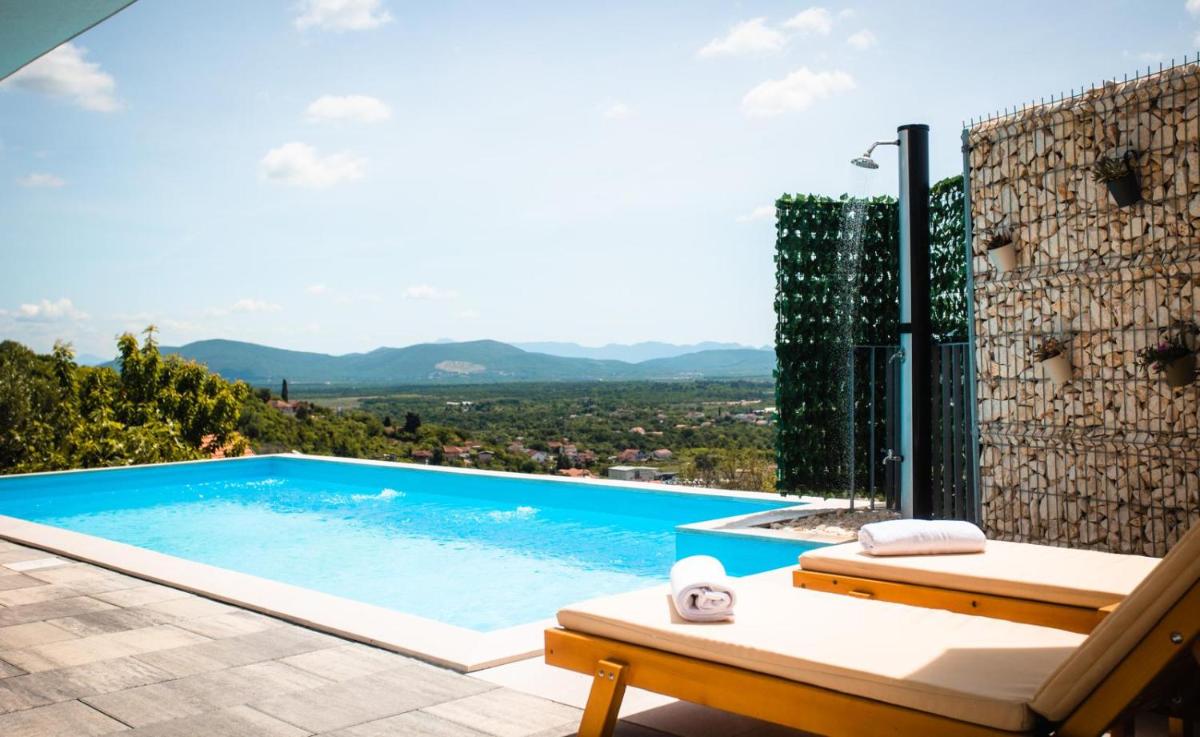 Villa La Rose - Housity