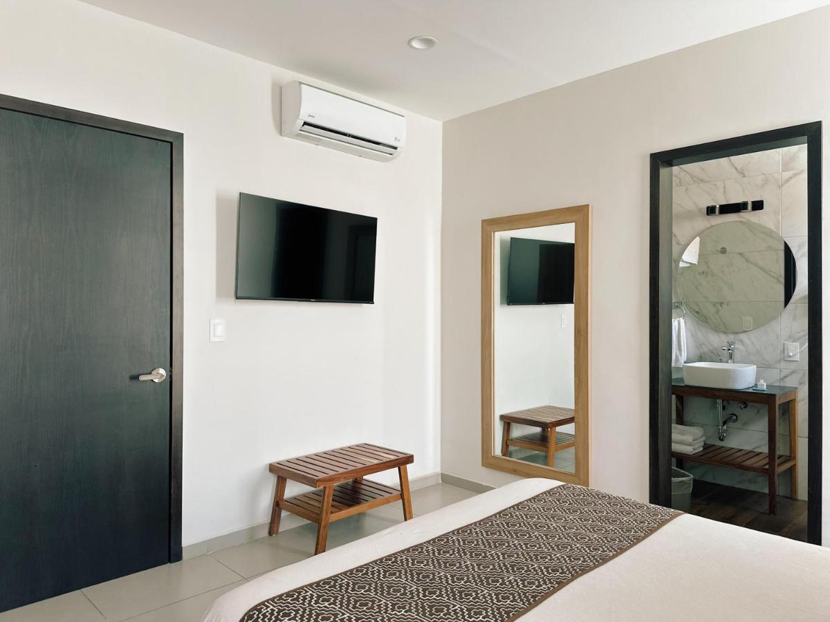Hotel Mayis - Housity