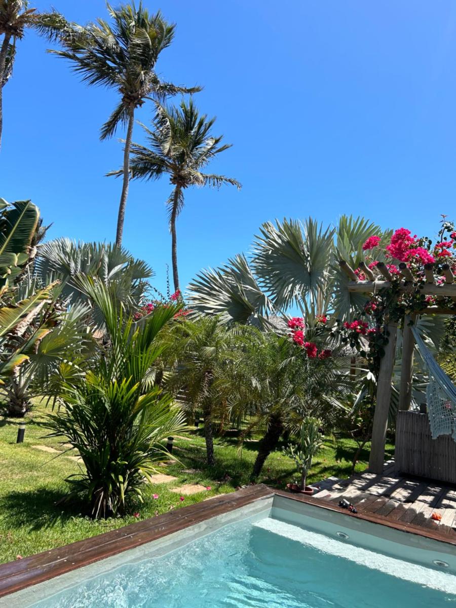 Tiki Pool's Bungalows - Housity