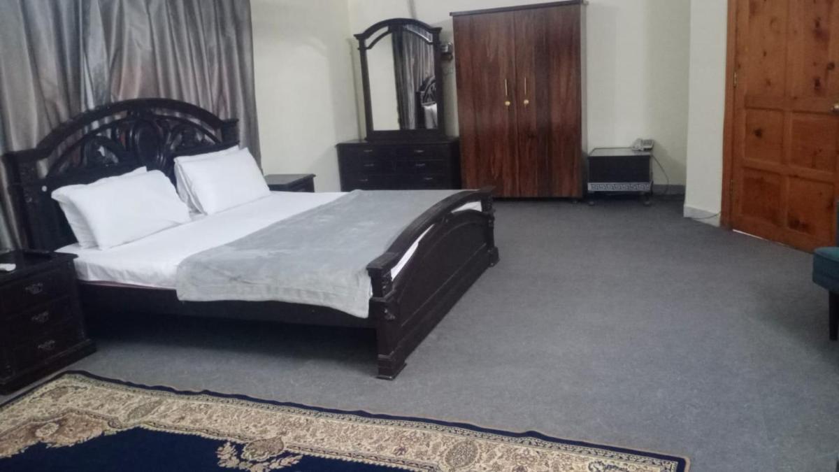 Askari Gold Crest - Housity