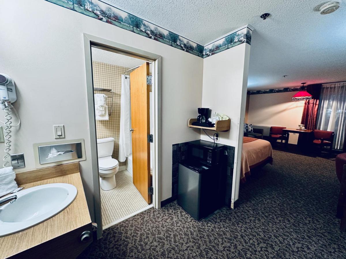 Ivey's Motor Lodge - Housity