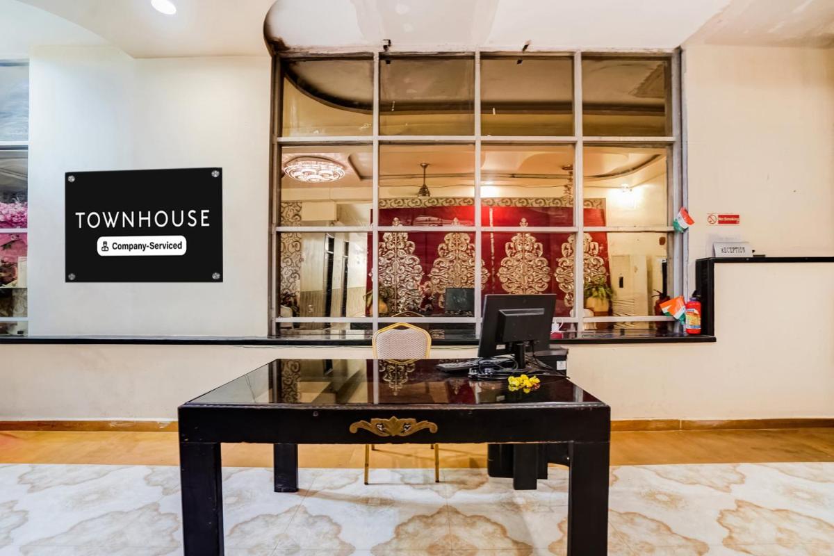 FabHotel Shree Pushpraj - Housity