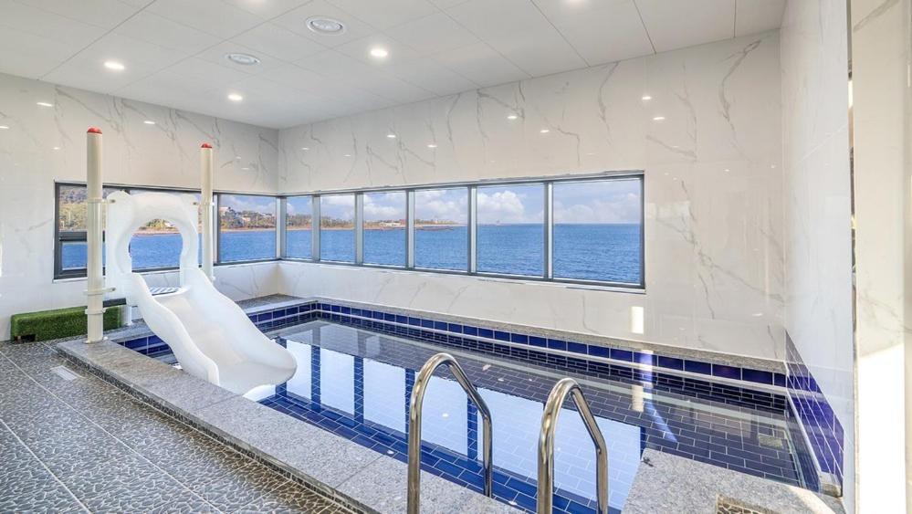 Pohang The Elite Private Kids Pool Villa - Housity